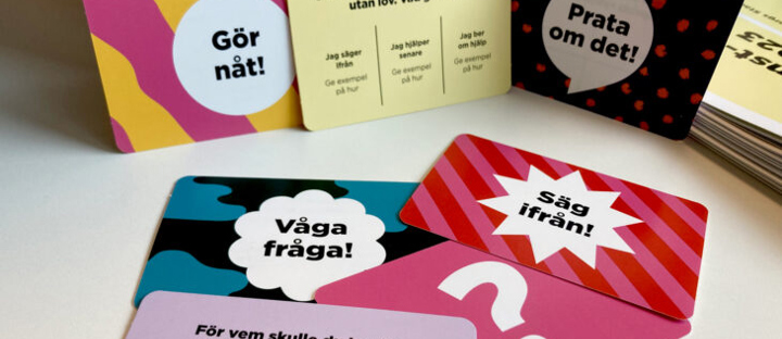 Bild på spelkort i spelet Lite våld gör också ont